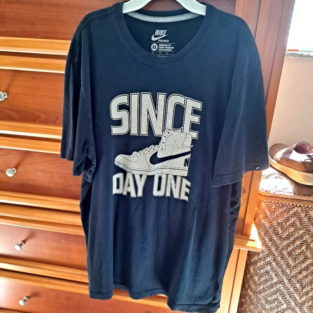 Nike Since Day One Men's XL Black Shirt